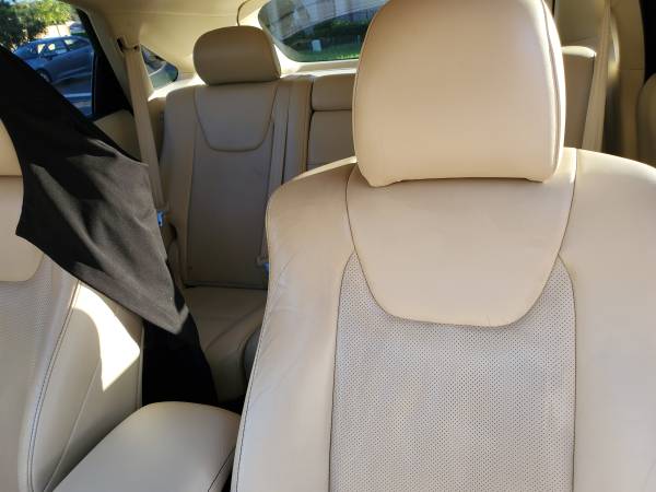 2014 Lexus, dovoz USA — foto 10 z 10
