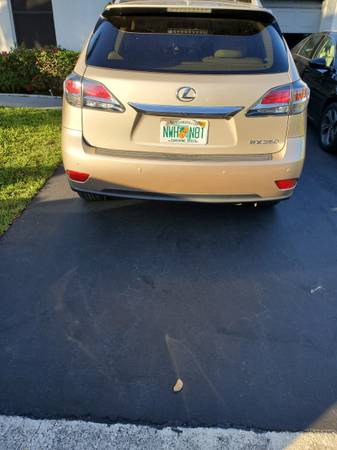 2014 Lexus, dovoz USA — foto 5 z 10