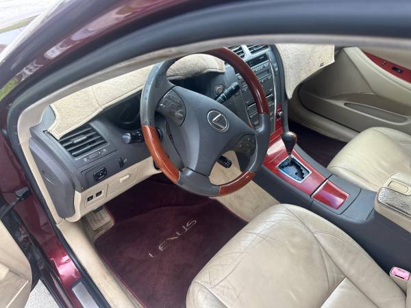 2007 Lexus, dovoz USA — foto 4 z 12