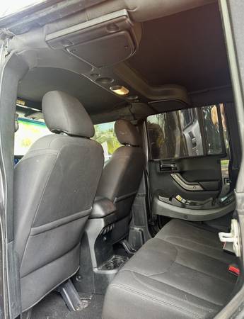 2018 Jeep, dovoz USA — foto 7 z 9