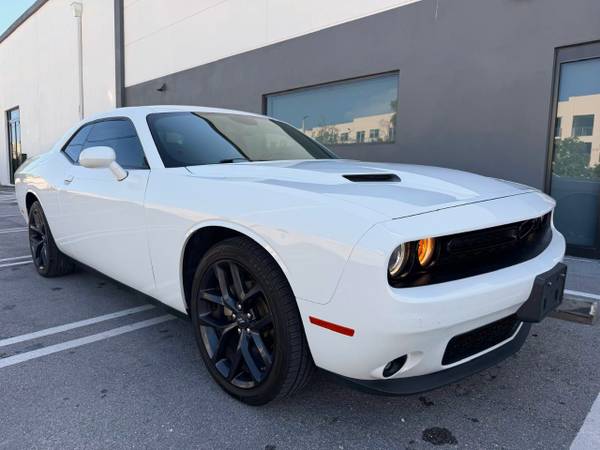 2022 Dodge, dovoz USA — foto 2 z 12