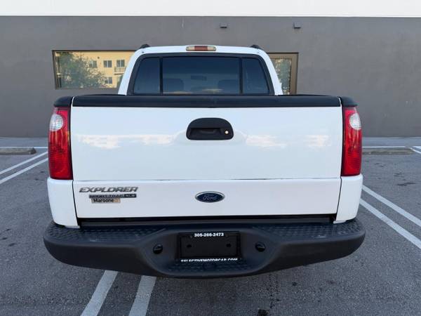 2005 Ford, dovoz USA — foto 11 z 12