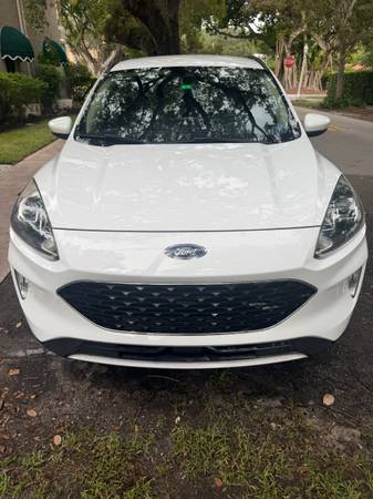 2020 Ford, dovoz USA — foto 3 z 10