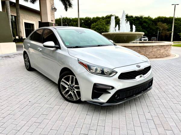 Kia, dovoz USA — foto 3 z 12