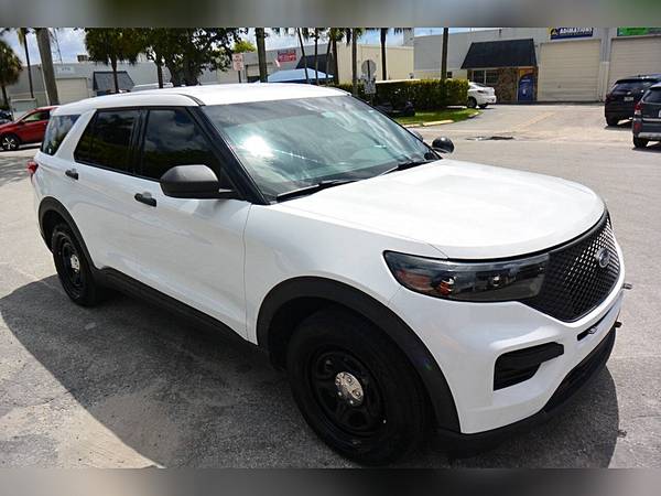 2020 Ford, dovoz USA — foto 9 z 12