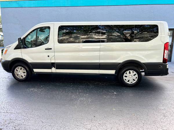 2019 Ford, dovoz USA — foto 7 z 12