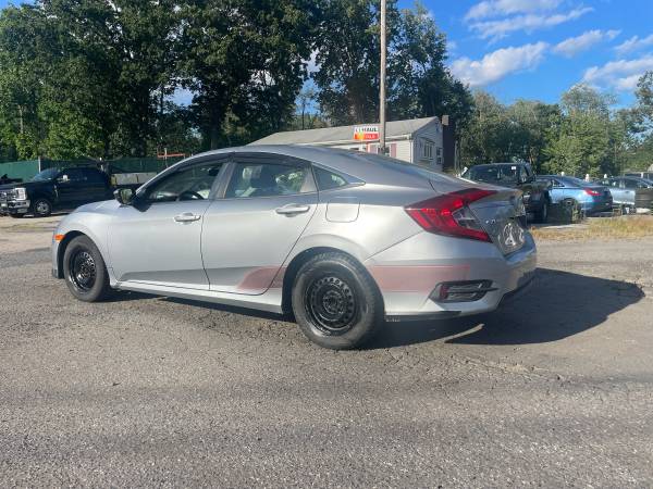 2016 Honda, dovoz USA — foto 3 z 9