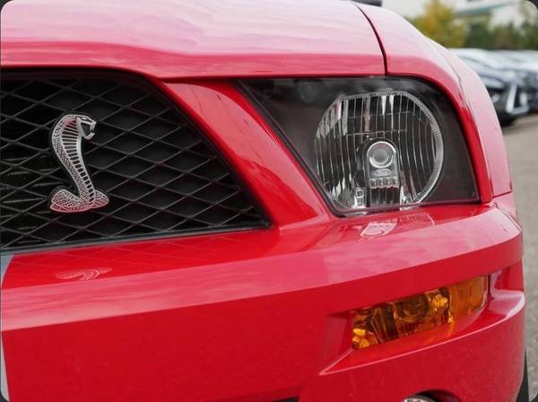 2009 Ford, dovoz USA — foto 10 z 12