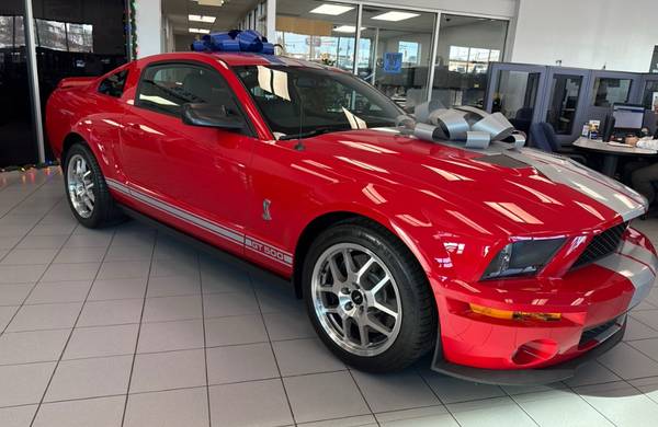 2009 Ford, dovoz USA — foto 3 z 12