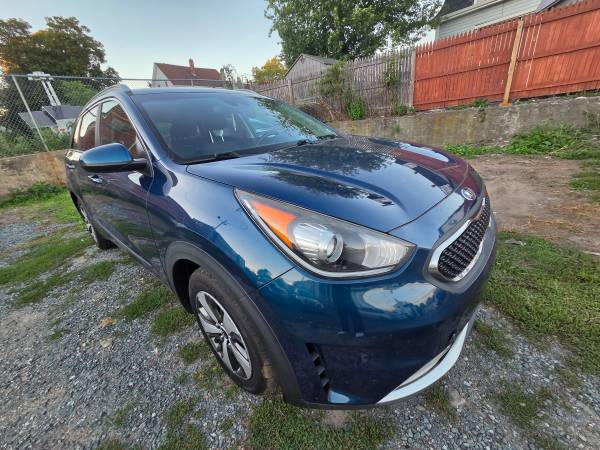 2017 Kia, dovoz USA — foto 2 z 6