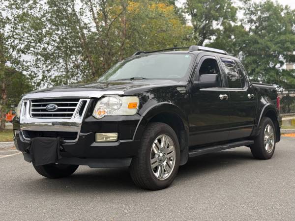 2010 Ford, dovoz USA — foto 2 z 12