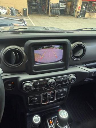 2018 Jeep, dovoz USA — foto 9 z 12