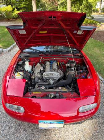 1990 Mazda, červená, dovoz USA — foto 12 z 12