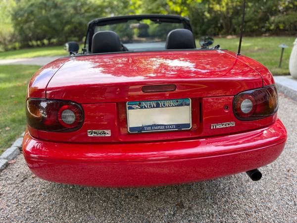 1990 Mazda, červená, dovoz USA — foto 7 z 12
