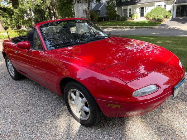 1990 Mazda, červená, dovoz USA — foto 9 z 12
