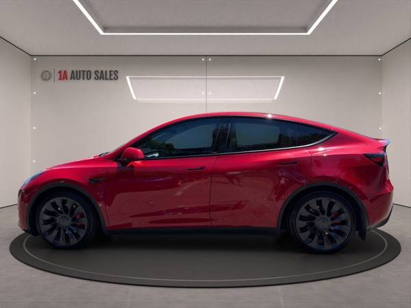 2023 Tesla, dovoz USA — foto 2 z 12