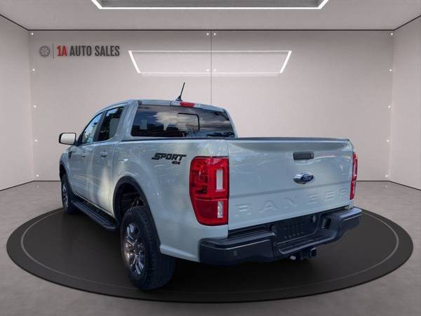 2021 Ford, dovoz USA — foto 3 z 12