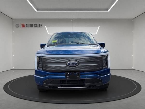 2022 Ford, dovoz USA — foto 8 z 12
