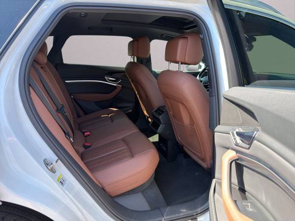 2019 Audi, dovoz USA — foto 12 z 12