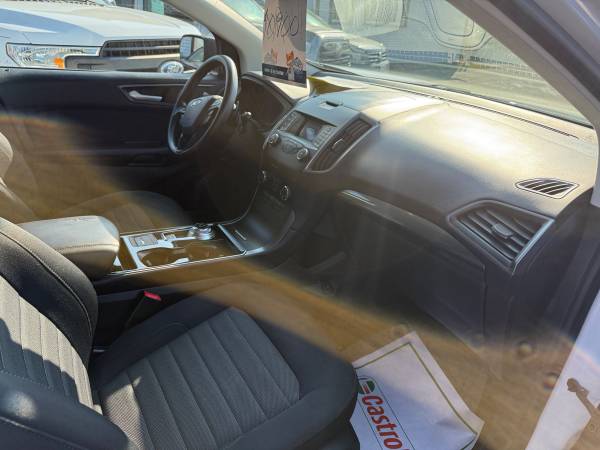 2019 Ford, dovoz USA — foto 8 z 12