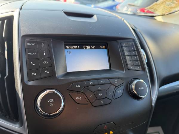 2019 Ford, dovoz USA — foto 9 z 12