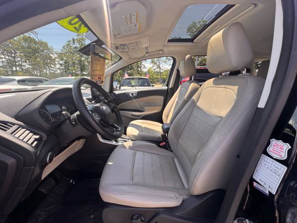 2019 Ford, dovoz USA — foto 10 z 12