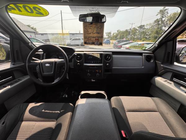 2014 Ford, dovoz USA — foto 10 z 12