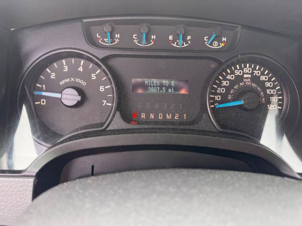 2014 Ford, dovoz USA — foto 12 z 12