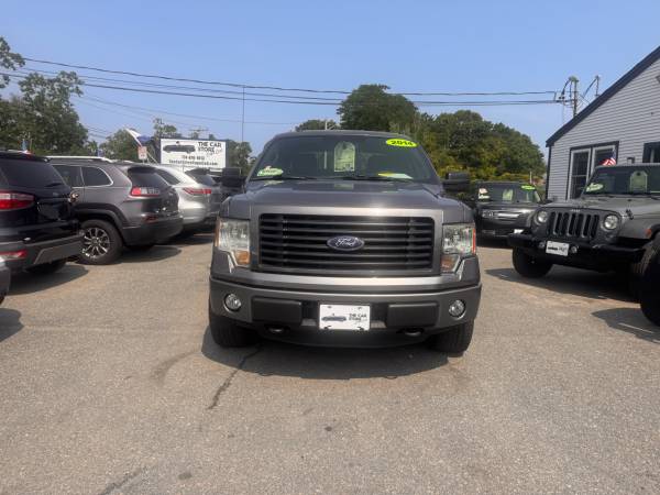 2014 Ford, dovoz USA — foto 3 z 12