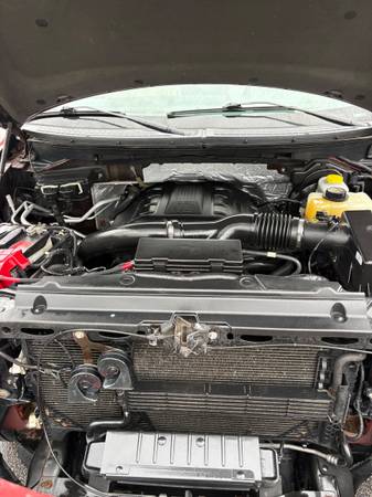 2014 Ford, dovoz USA — foto 7 z 12