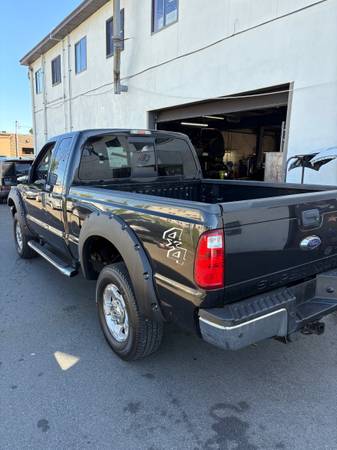 2015 Ford, dovoz USA — foto 12 z 12