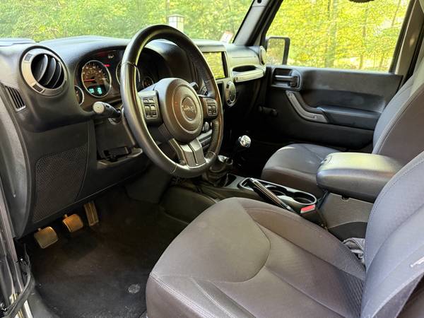 2016 Jeep, dovoz USA — foto 4 z 12