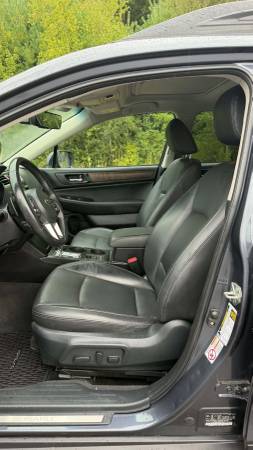 2017 Subaru, dovoz USA — foto 6 z 12