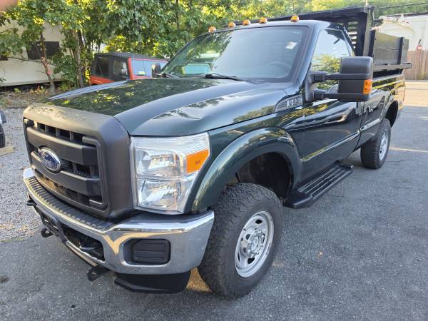 2016 Ford, dovoz USA — foto 3 z 12