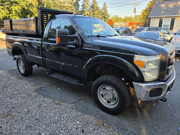 2016 Ford, dovoz USA — foto 9 z 12