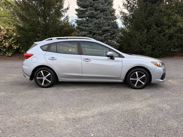 2022 Subaru, dovoz USA — foto 2 z 12