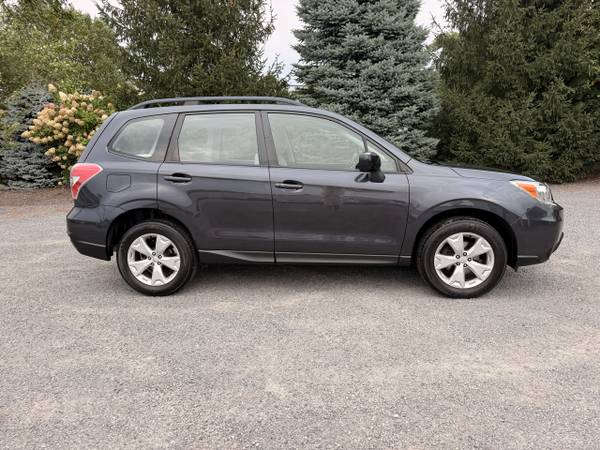 2015 Subaru, dovoz USA — foto 2 z 12