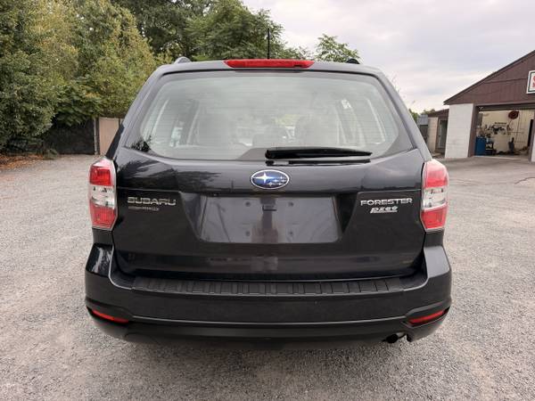 2015 Subaru, dovoz USA — foto 4 z 12