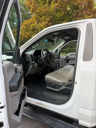 2019 Ford, dovoz USA — foto 4 z 7
