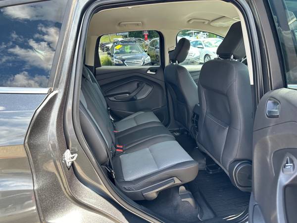 2019 Ford, dovoz USA — foto 7 z 8