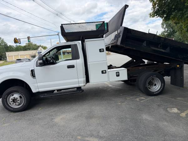 2018 Ford, dovoz USA — foto 8 z 9