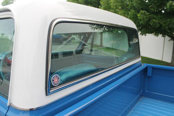 GMC, dovoz USA — foto 9 z 12
