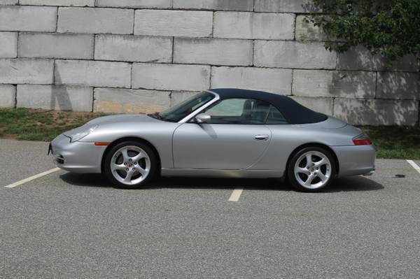 2003 Porsche, dovoz USA — foto 2 z 12