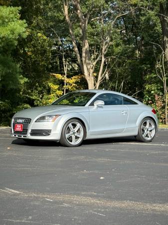 2010 Audi, dovoz USA — foto 2 z 12