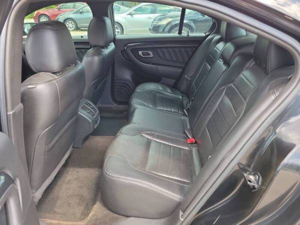 2013 Ford, dovoz USA — foto 12 z 12