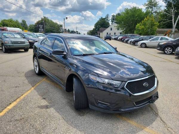2013 Ford, dovoz USA — foto 9 z 12