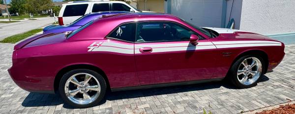 2010 Dodge, dovoz USA — foto 2 z 12