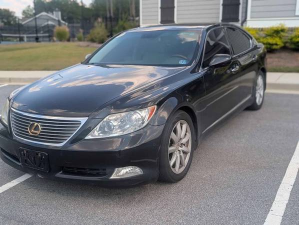 2008 Lexus, dovoz USA — foto 9 z 12