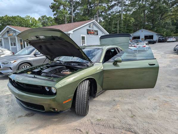 2018 Dodge, dovoz USA — foto 12 z 12