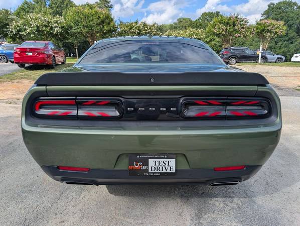2018 Dodge, dovoz USA — foto 5 z 12